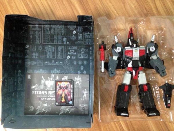 Titans Return Leader Skyshadow First In Hand Photos Of Overlord Pretool 05 (5 of 24)